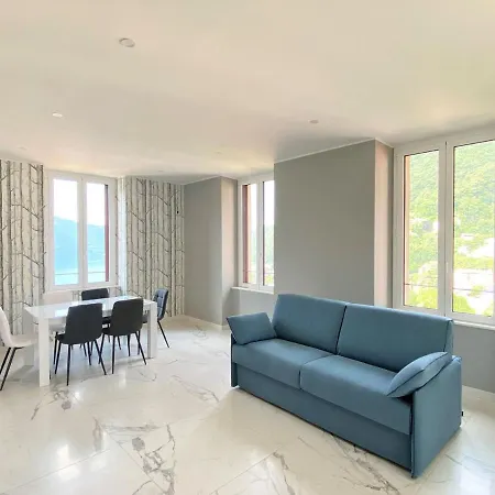 Nova In - * Moltrasio